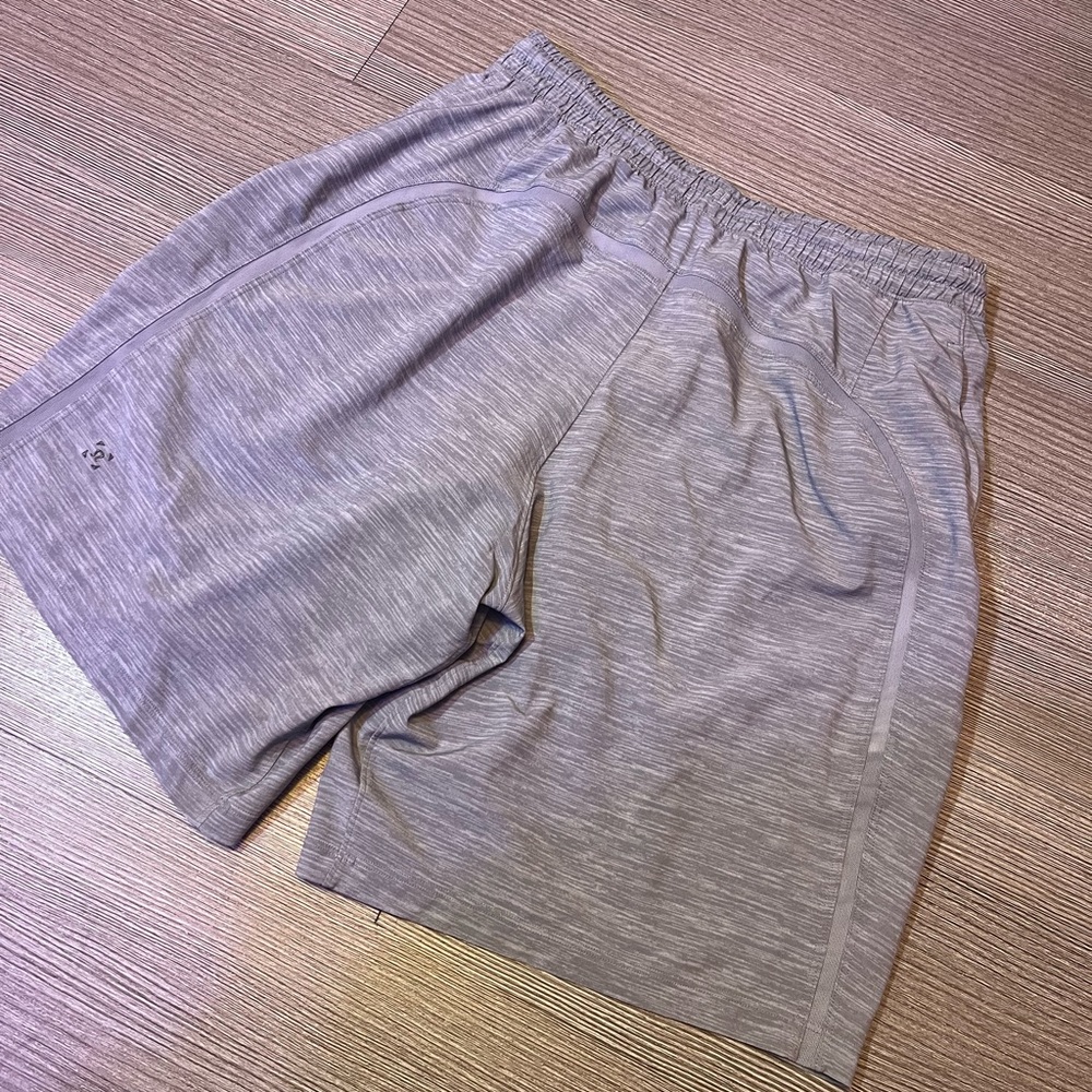 Lululemon 7” shorts